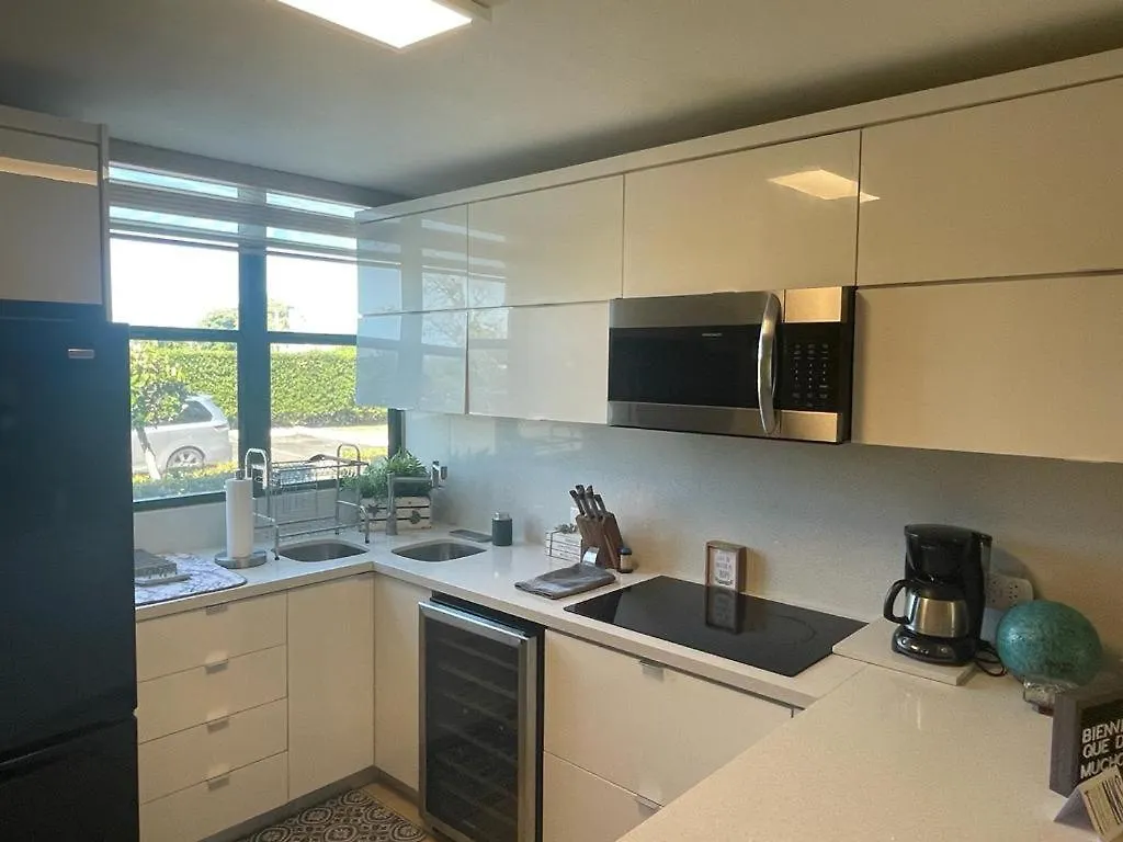 3 Bedroom 2 Bathroom @ Aquatika ロイサ Loiza